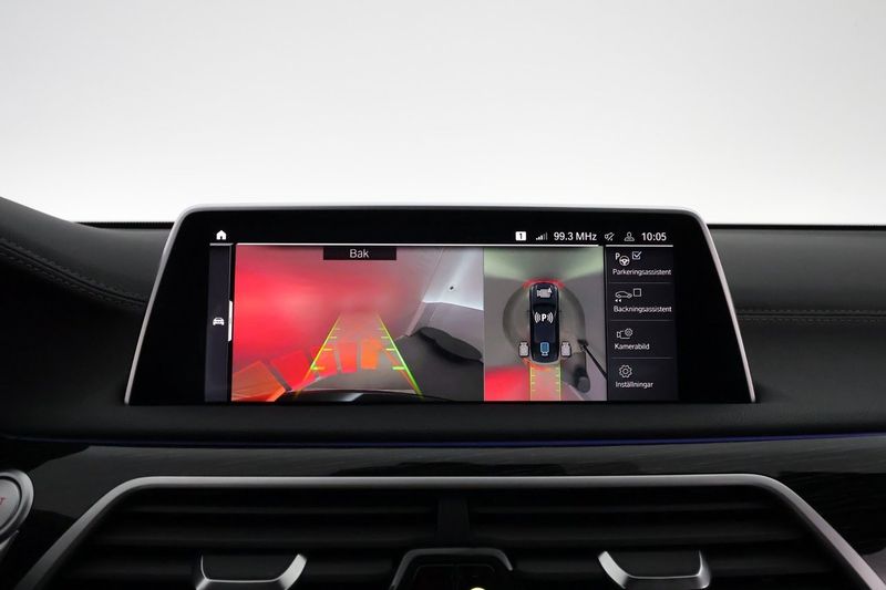BMW 745 bild 19