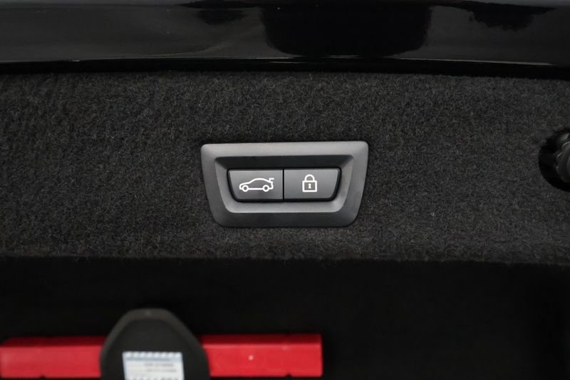 BMW 745 bild 33