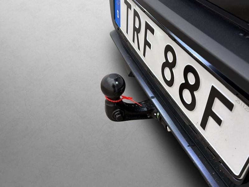 Tesla Model Y bild 17