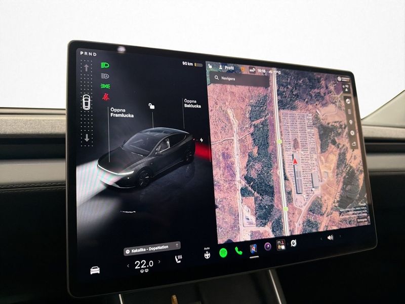 Tesla Model Y bild 26