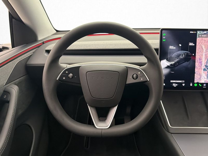 Tesla Model Y bild 23