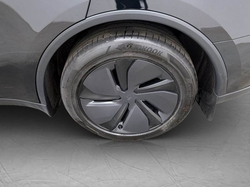 Tesla Model Y bild 12