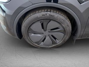 Tesla Model Y bild 11