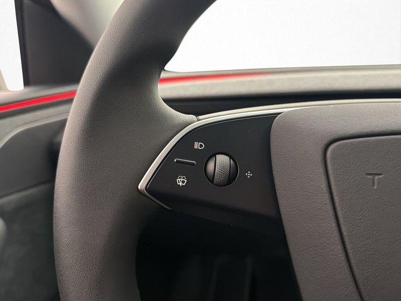 Tesla Model Y bild 34