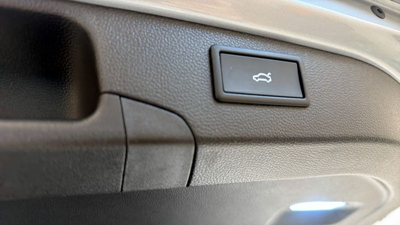 Volkswagen Passat bild 15