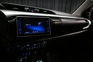 Toyota Hilux bild 30