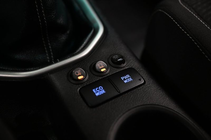 Toyota Hilux bild 28