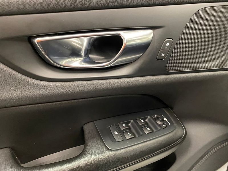 Volvo V60 bild 2