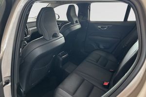 Volvo V60 bild 8