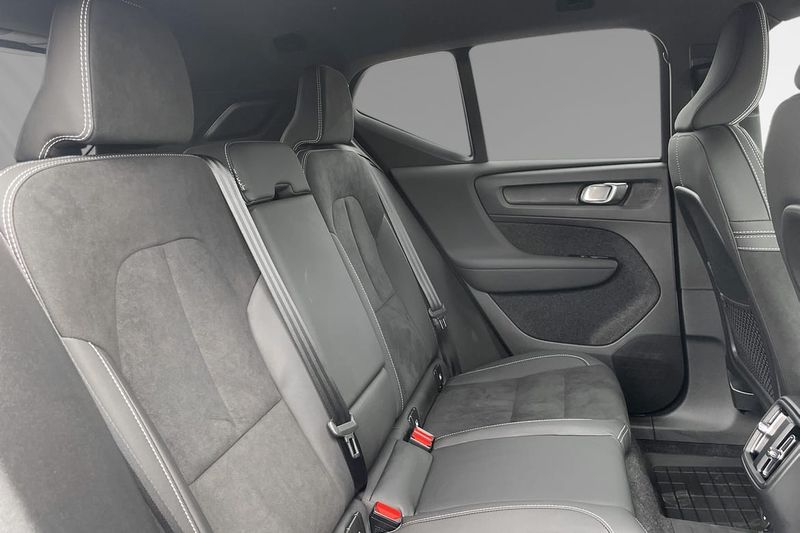 Volvo EX40 bild 11