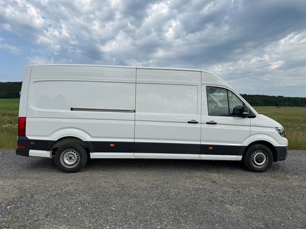 MAN TGE 3.140 L3H3 / 3-sitsig / Klätt skåp / 6400 mil / Momsbil - 2024