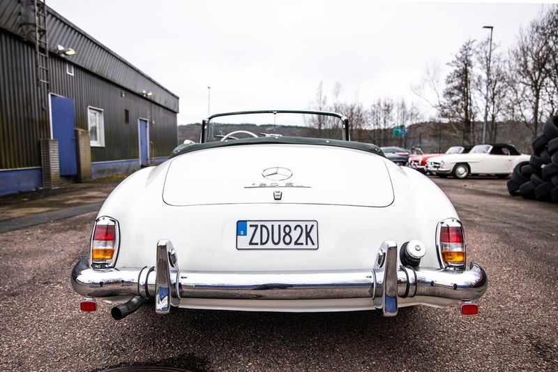 Mercedes 190 bild 7