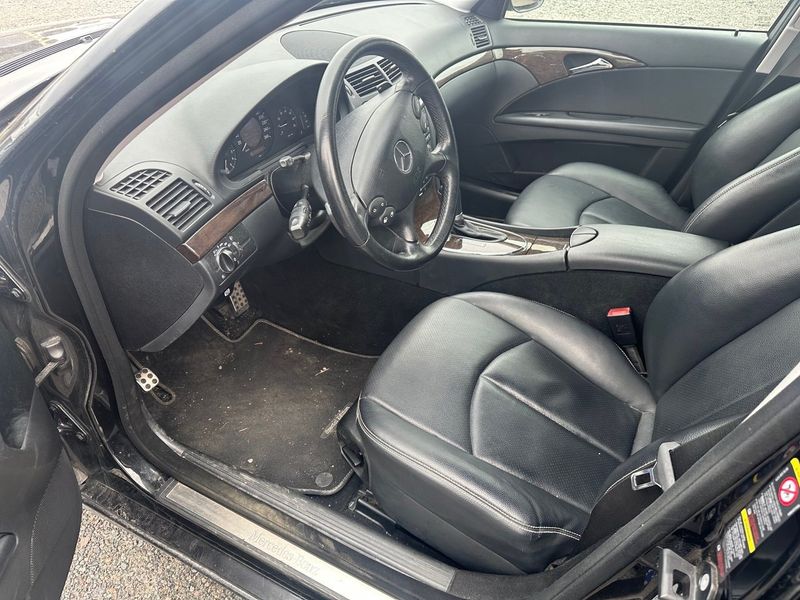 Mercedes E200 bild 2