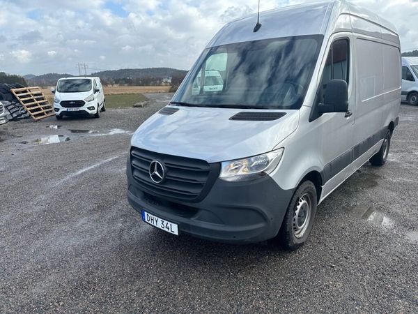 Mercedes Sprinter 315 CDI • 2022 • 3726 mil • Automat • MBUX • 3-sits - 2022