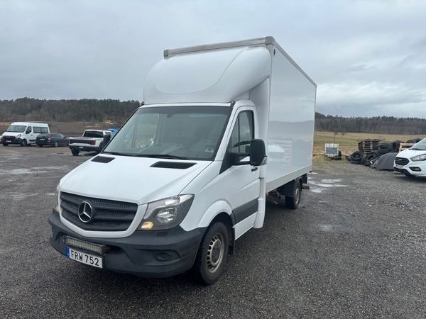 Mercedes Sprinter 316 CDI Volymskåp – Bakgavellyft – Automat – 3-Sits - 2017