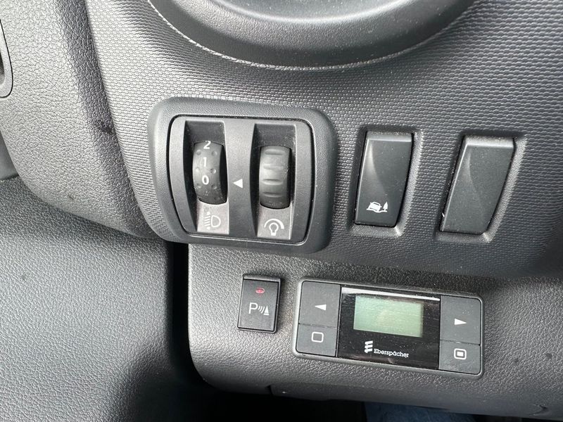 Renault Trafic bild 8