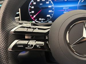 Mercedes E300 bild 17