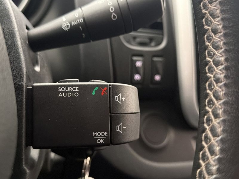 Renault Trafic bild 22