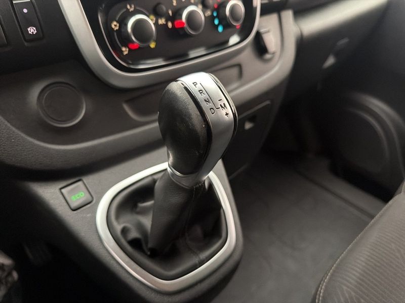 Renault Trafic bild 27
