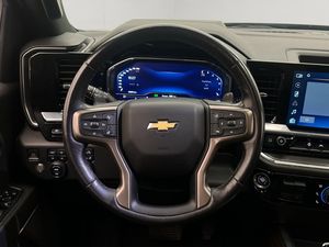 Chevrolet Silverado bild 23