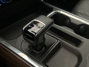 Chevrolet Silverado bild 35