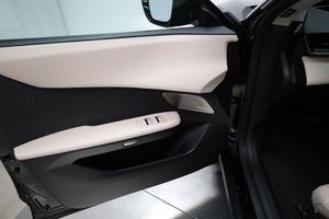 Mazda CX-6e bild 12