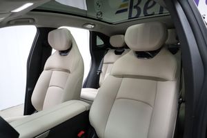 Mazda CX-6e bild 5