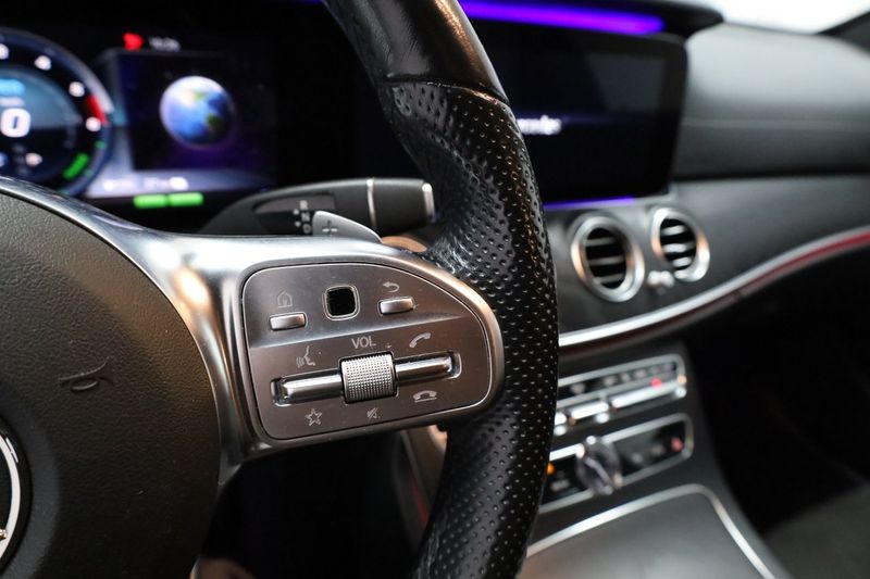 Mercedes E300 bild 21