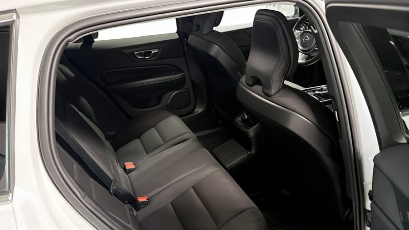 Volvo V60 bild 5