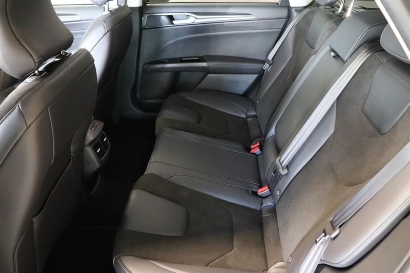Ford Mondeo bild 7