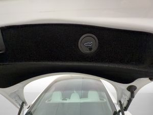 Tesla Model 3 bild 29