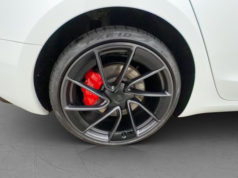 Tesla Model 3 bild 32