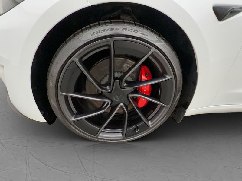 Tesla Model 3 bild 30