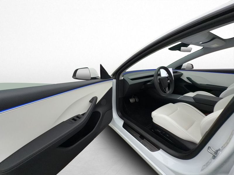 Tesla Model 3 bild 10