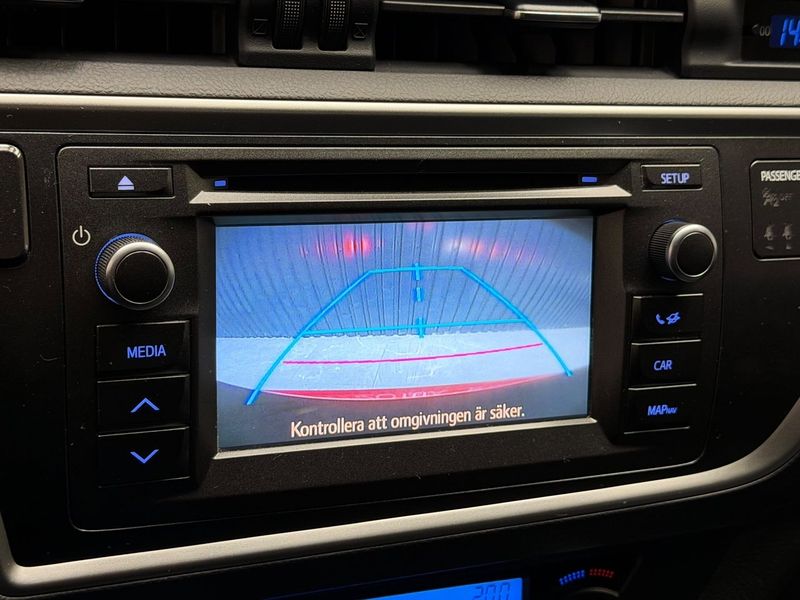 Toyota Auris bild 12