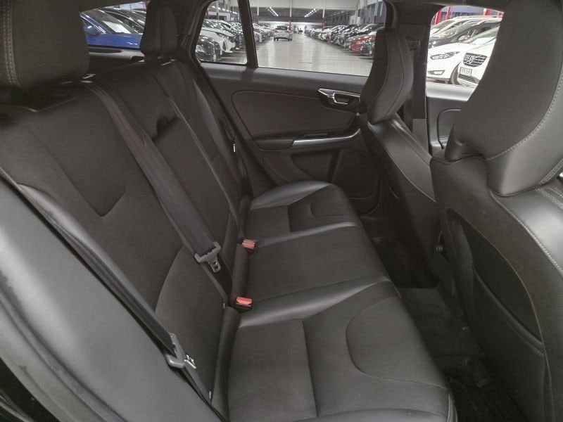 Volvo V60 bild 5