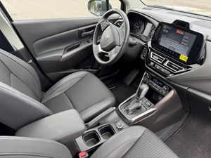 Suzuki S-CROSS bild 4