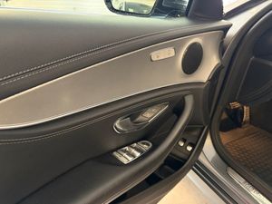 Mercedes E220 bild 6