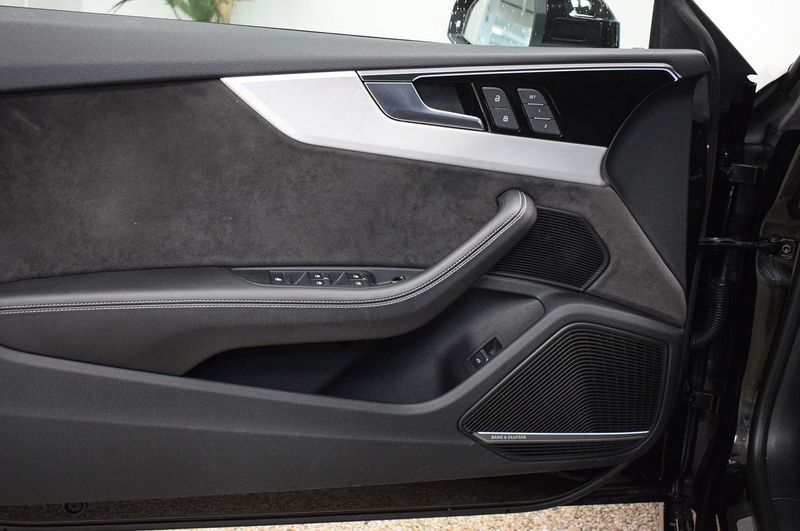 Audi S5 bild 22