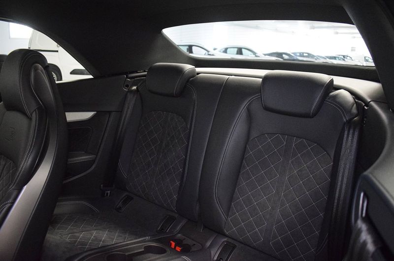 Audi S5 bild 24