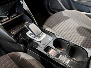Peugeot e-208 bild 12
