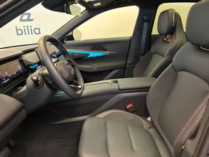 Lynk & Co 08 bild 13
