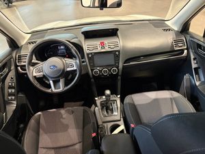 Subaru Forester bild 10
