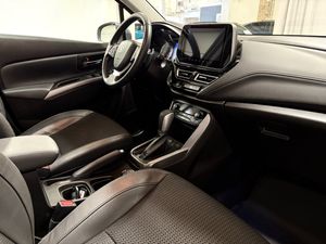 Suzuki S-CROSS bild 9