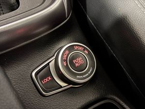 Suzuki S-CROSS bild 11
