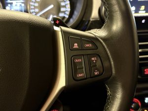 Suzuki S-CROSS bild 17