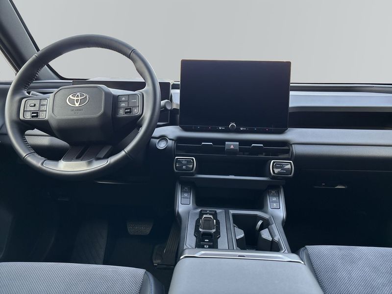 Toyota RAV4 bild 8
