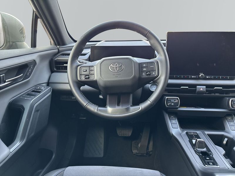 Toyota RAV4 bild 9