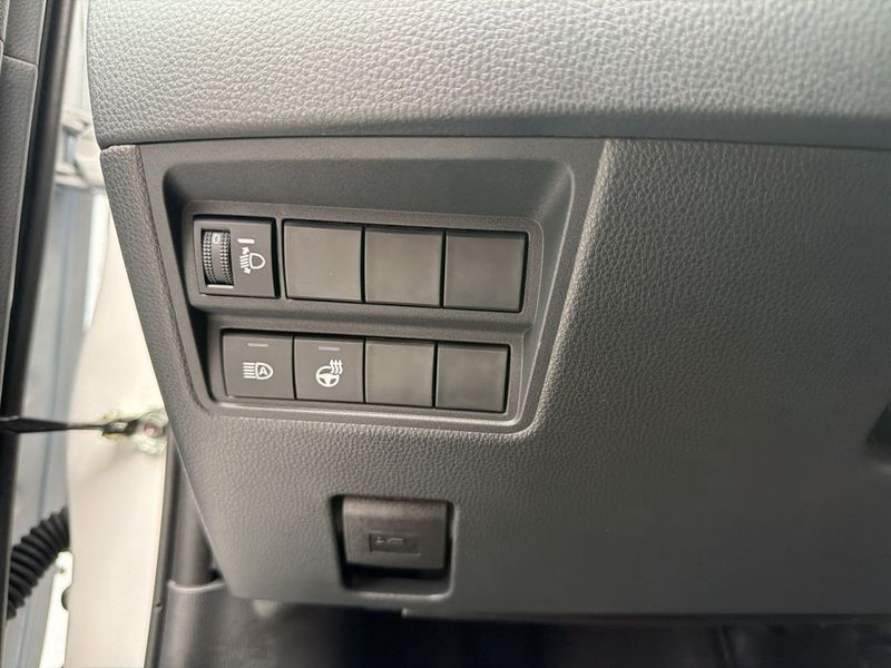 Toyota Yaris bild 11