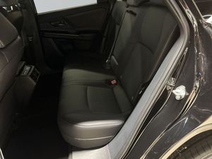 Toyota bZ4X bild 7
